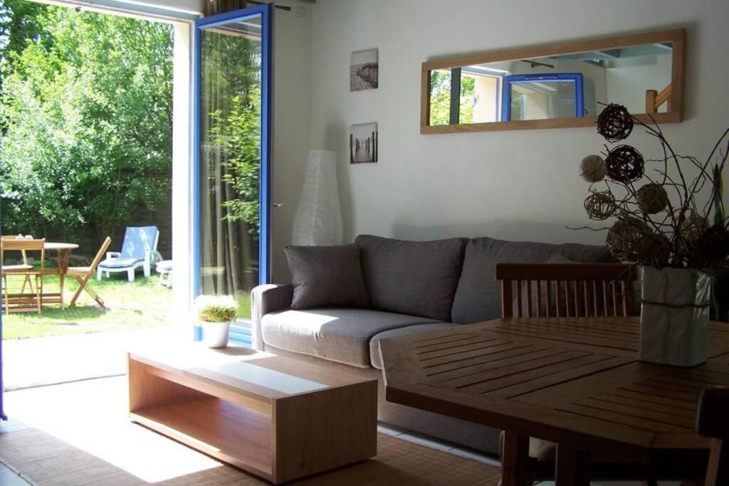 Maison avec jardin clos. Animaux acceptés - Wifi - Proche plages de la Trinité sur Mer et Carnac Extérieur photo