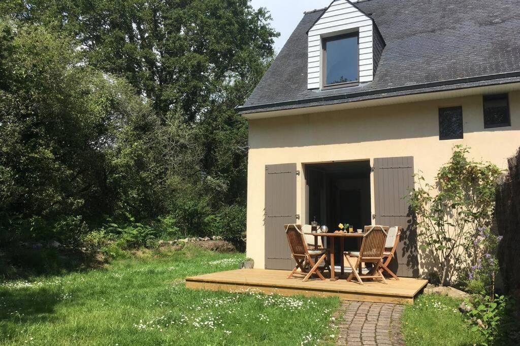 Maison avec jardin clos. Animaux acceptés - Wifi - Proche plages de la Trinité sur Mer et Carnac Extérieur photo
